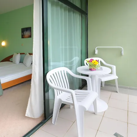Palm 4* Golden Sands