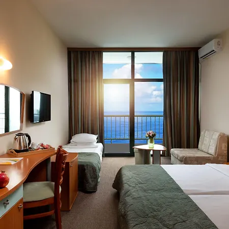 Palm Hotel